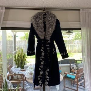 Navy and white faux fur collar coat.  NWT.  Boho chic.